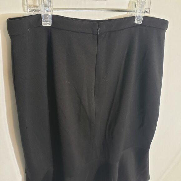 The Limited Skirt Size 10 Black Knee Length Flare Hem Stretch Rayon Polyester - Picture 4 of 12